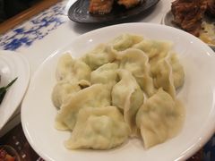 黄瓜鲜虾水饺-东方饺子王(新奥购物中心店)