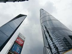 -陆家嘴空中步行连廊