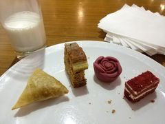 -东方苑自助餐厅(稻香湖景酒店)