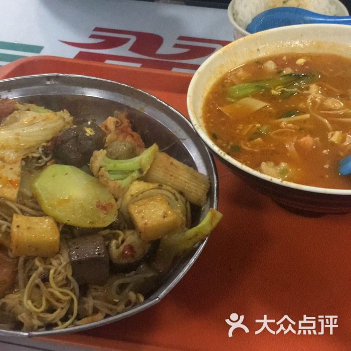 无锡太湖学院食堂图片