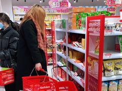 -好特卖HotMaxx(杭州滨江宝龙城店)