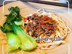 -方铲铲·成都板凳面(滨江银泰店)