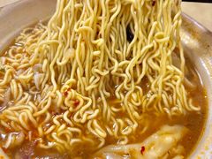 -小许三鲜砂锅馄饨店(家多乐烟酒店)