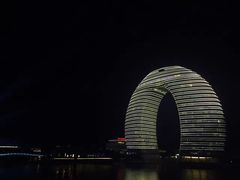 -湖州太湖旅游度假区-月亮广场