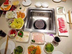 -海底捞火锅鲜切牛肉主题店(长寿路店)