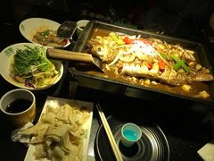 -叹鱼风尚烤鱼餐厅