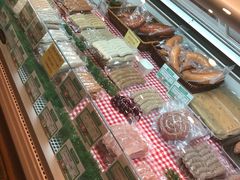 -申德勒食品(宾都苑店)