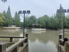 -汇龙潭
