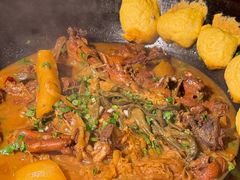 -鱼窝棚柴火铁锅炖(富山屯店)