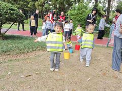 -亲亲袋鼠托育早教·思维专注力·棕熊英语(鼓楼恒力城店)