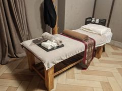 包房-汤泉良子·沐足·颂钵疗愈·SPA(珠江新城店)