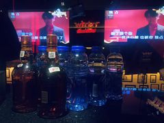 -温莎KTV(珠江路店)