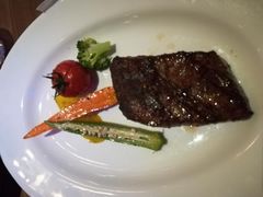 果木烟熏红标牛小排-佐度王子扒房(天鹅湖店)