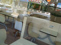 -六和餐饮(东城根店)