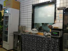 -八两八金·莱芜特色炒鸡(市南漳浦路店)