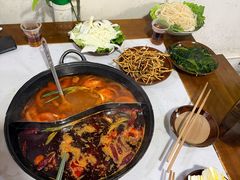 -重庆故事姊妹老火锅(财经学院店)