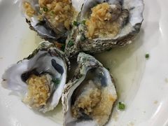 蒜蓉蒸生蚝-四川小胡子海鲜(丁村万人海鲜广场店)