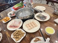 -正能量脆肉鲩火锅