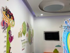 -雅悦齿科(顾村公园店)