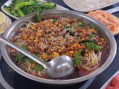 -周良天山牛杂城(天山路总店)