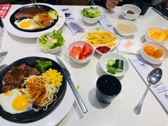 -汤姆家的牛排意面披萨(新城市广场店)