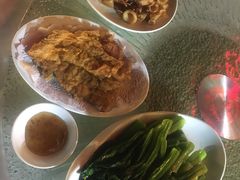 -鹏城人家海鲜酒家·23年老字号(较场尾店)