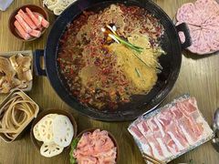 -周幺妹重庆老火锅(银泰城总店)