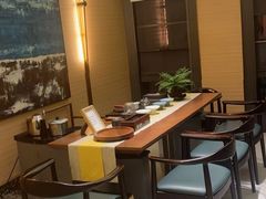 -红鼎豆捞·非遗鲍皇汤火锅(宝丰路店)