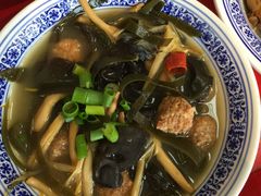 -蓝田九大碗民俗食府(蓝田店)