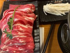 -呷哺呷哺(松北万象汇店)