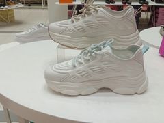 -云柏鞋业(十里堡店)