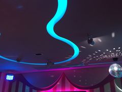-米乐星世界KTV