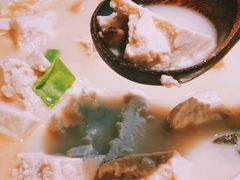 -吃饭皇帝大土家民族菜(正大广场店)
