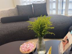 -JNK皮肤管理中心