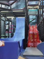 -动力星球家庭亲子游乐中心