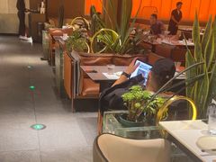 -洛缦音乐餐厅(工业展览馆万象城店)