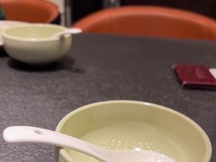-蝴蝶里·粤菜·点心(滨江龙湖店)
