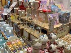 -猫的天空之城概念书店(杭州南宋御街店)