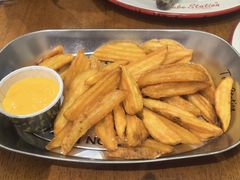 -Tube station站点比萨(王府井百货店)