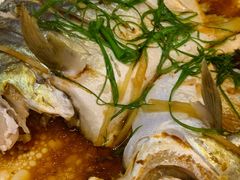 -覃记海鲜美食餐厅