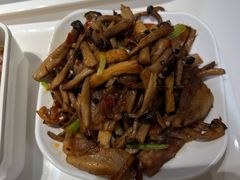 肉炒平菇-阿那亚第六食堂(文创街区店)