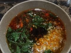 -肖肖酸萝卜鱼火锅(总店)