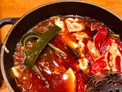 浓郁麻辣锅底-呷哺呷哺 黄金牧场 (欢乐谷店)