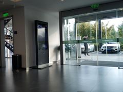 -泰州之星奔驰4S店(海陵店)