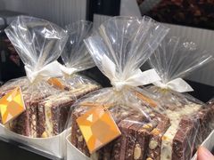 -Laderach 莱德拉(上海环贸iapm店)
