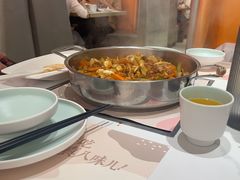 -黄记煌三汁焖锅(新佳丽江汉路店)