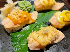 火炙三文鱼寿司四味-鸟鹏烧鸟居酒屋(熙龙湾店)