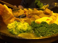 麻油鸡肉锅-东北烧烤·烤羊腿(天虹店)