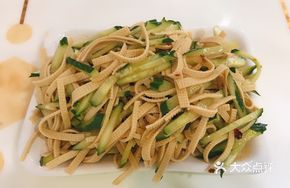 Cucumber and Dried Tofu Thread Salad