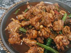 -八两八金·莱芜特色炒鸡(市南漳浦路店)
